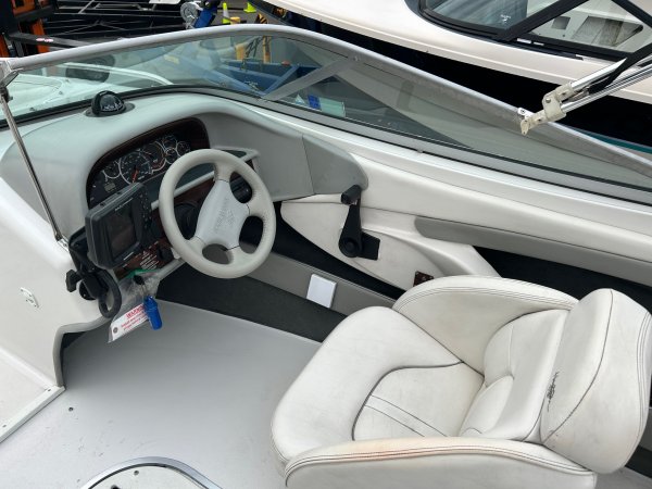 Used 2000 Four Winns for sale